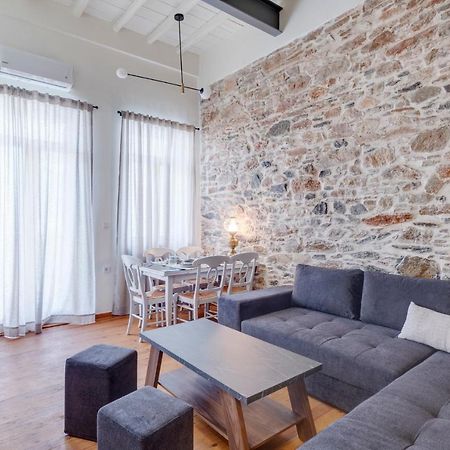The Heart Of Syra - Your Home In Ermoupolis Exteriör bild