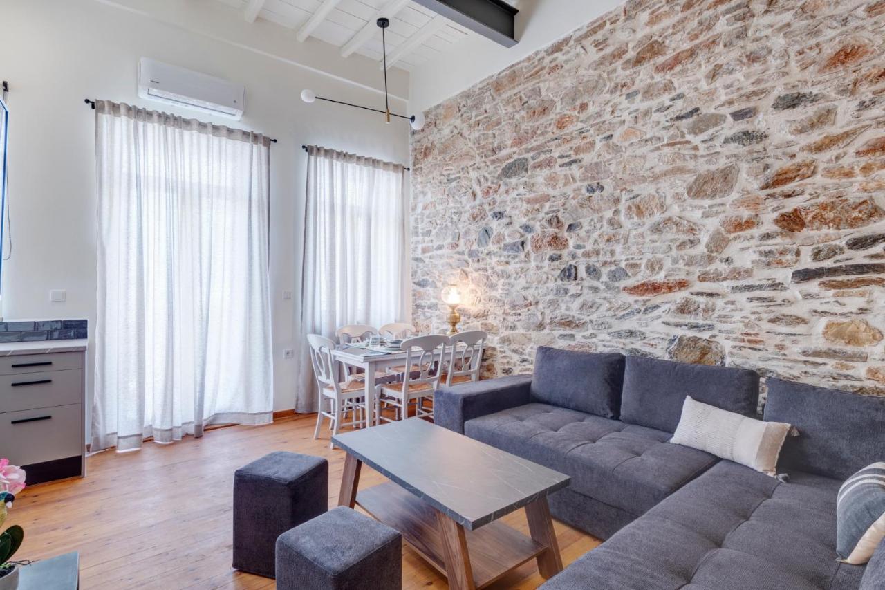 The Heart Of Syra - Your Home In Ermoupolis Exteriör bild