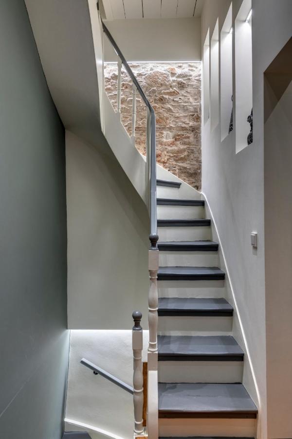 The Heart Of Syra - Your Home In Ermoupolis Exteriör bild