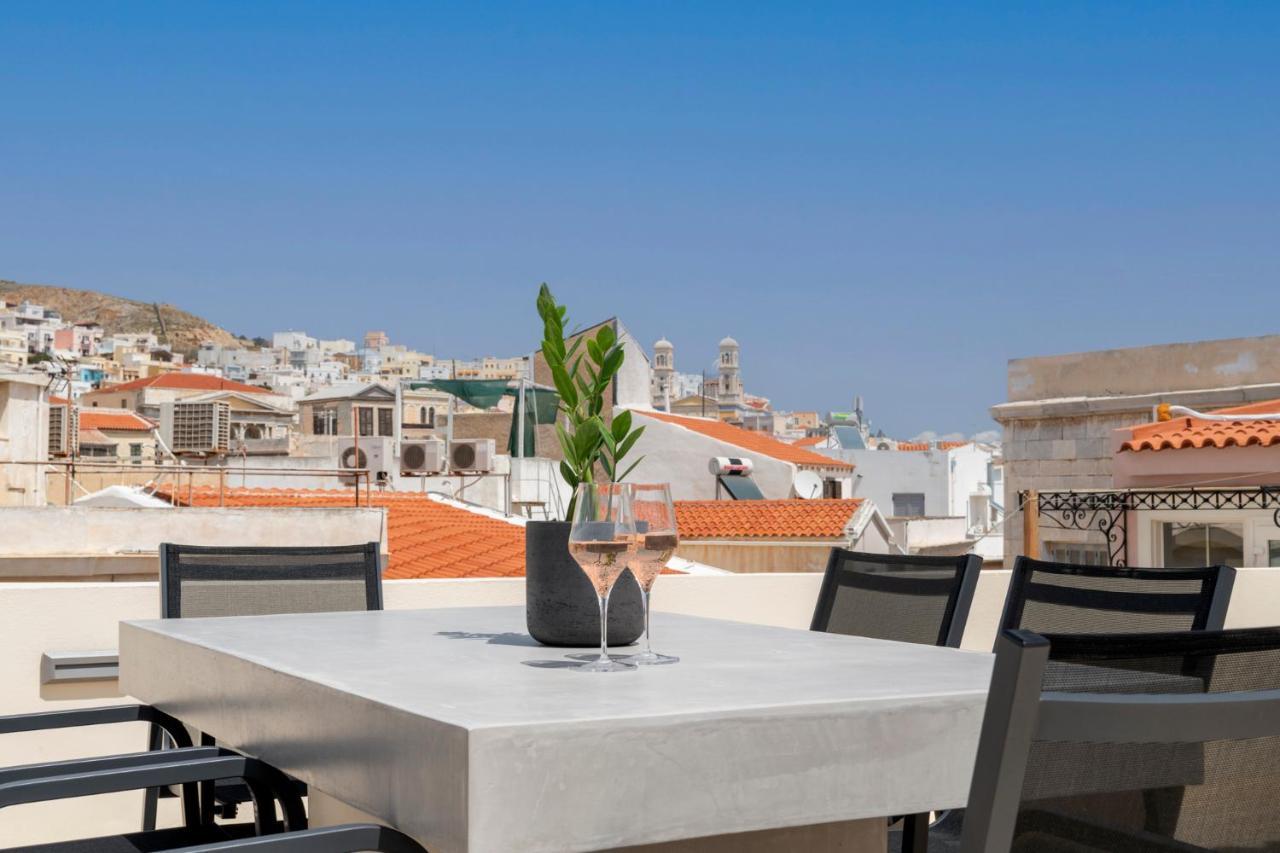 The Heart Of Syra - Your Home In Ermoupolis Exteriör bild