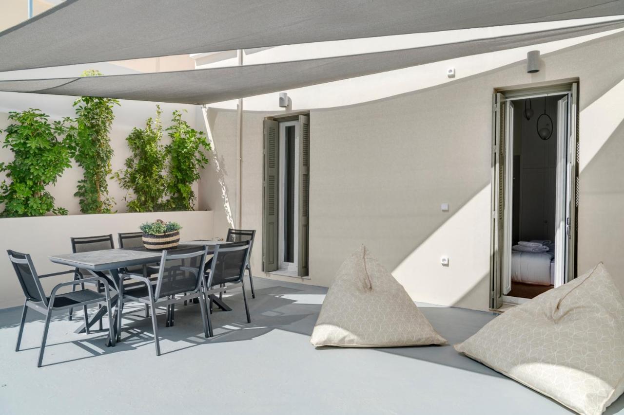 The Heart Of Syra - Your Home In Ermoupolis Exteriör bild