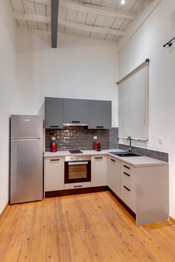 The Heart Of Syra - Your Home In Ermoupolis Exteriör bild