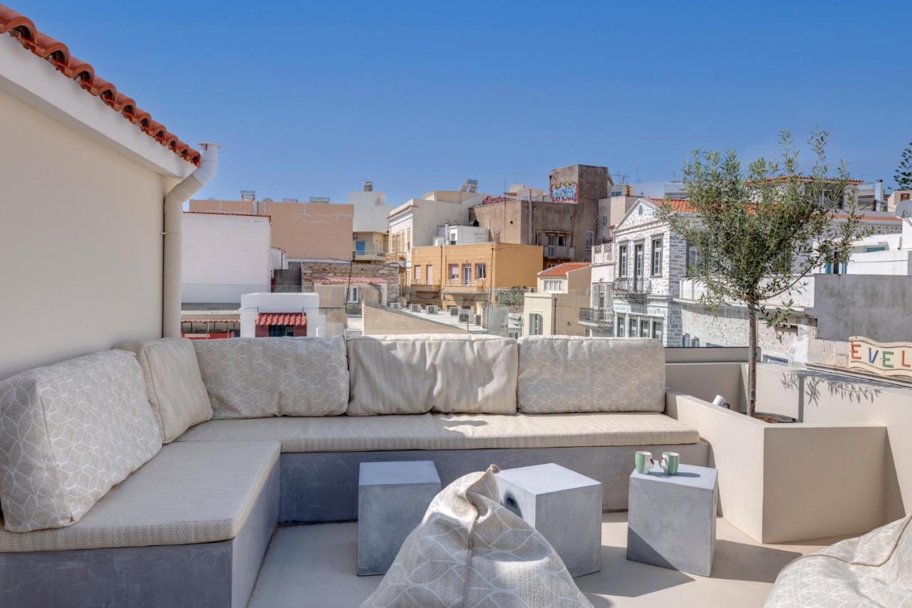 The Heart Of Syra - Your Home In Ermoupolis Exteriör bild
