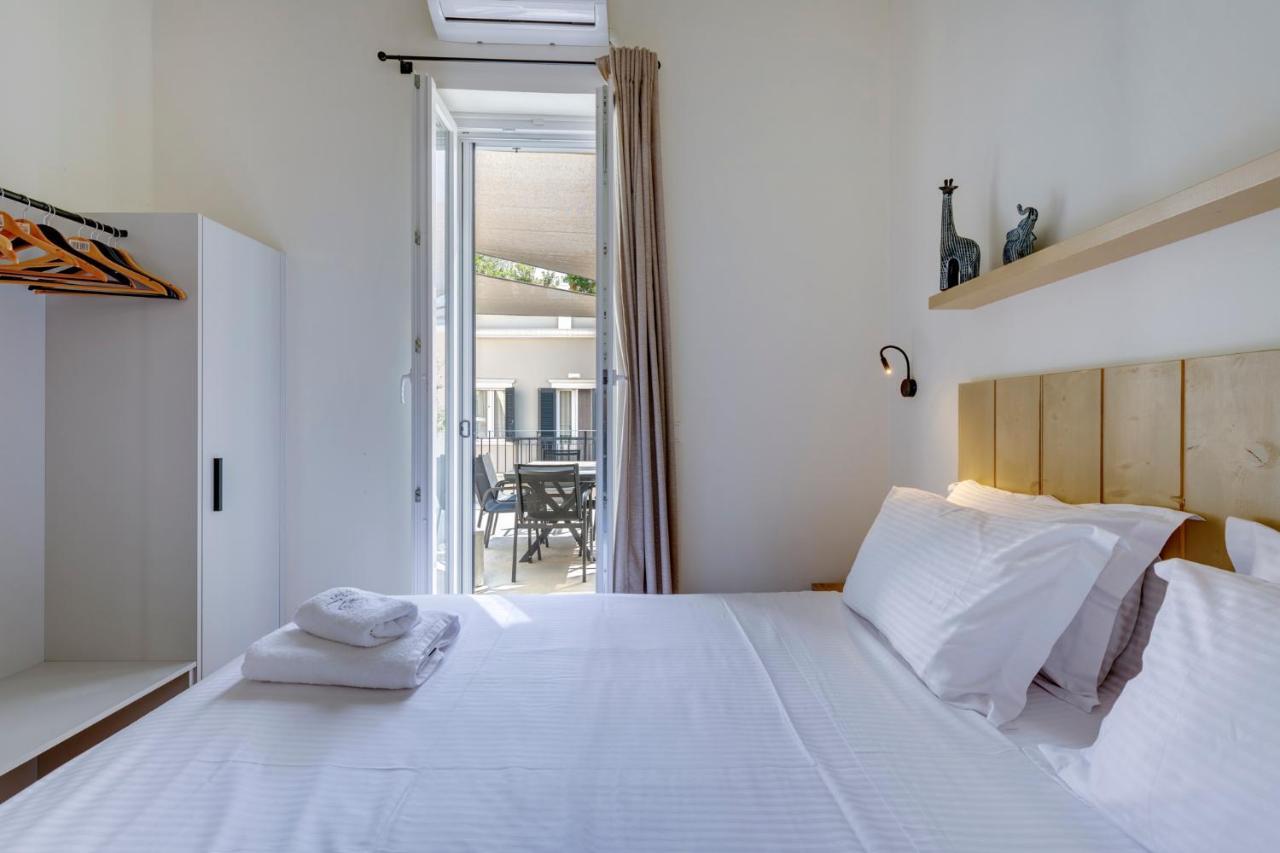 The Heart Of Syra - Your Home In Ermoupolis Exteriör bild